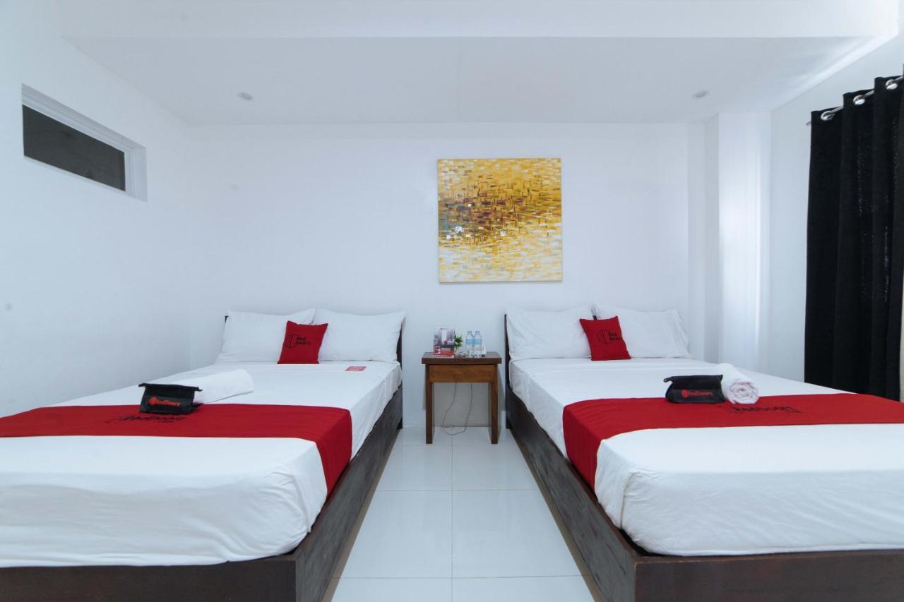Reddoorz Plus @ San Roque Roxas City Kültér fotó